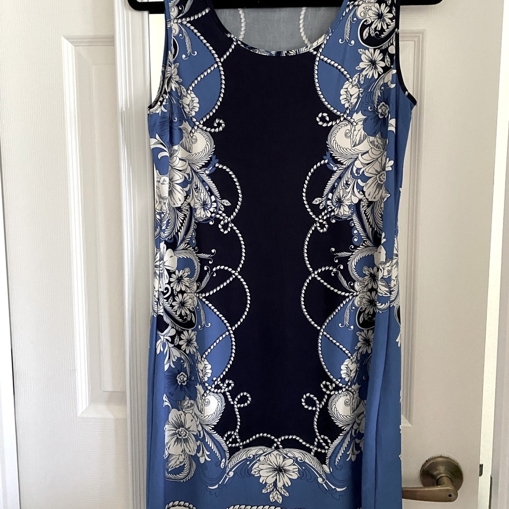 Beautiful blue sleeveless cocktail dress